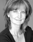 Maxine Gillespie (Desdemona)