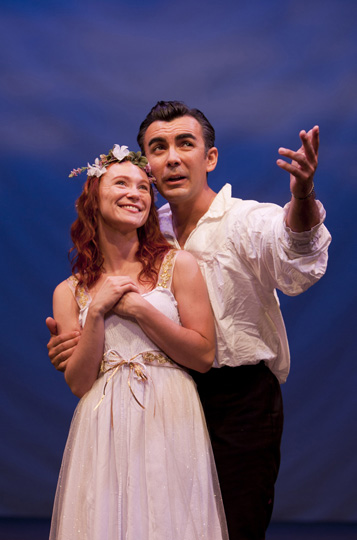 Dallas Thomas as Perdita and Julian Martinez as Florizel