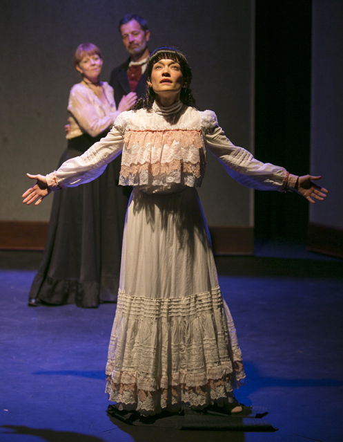 Marissa Garcia as Grete Samsa, Patty Gallagher as Mrs. Samsa and David Greenwood as Mr. Samsa in 'Metamorphosis'