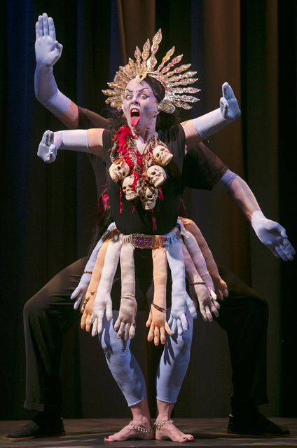 Patty Gallagher and David Morden portraying Kali