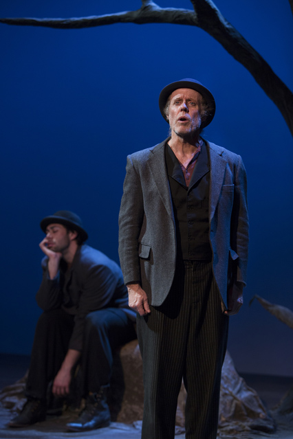 Matt Bowdren as Estragon and Joseph McGrath as Vladimir