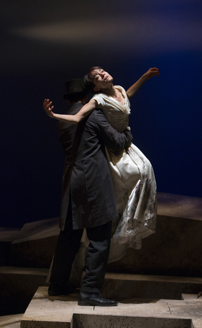 Matt Bowdren as the Ghost Fancier and Marissa Garcia as Hester Swane