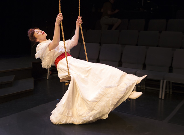 Grace Kirkpatrick as Yelena