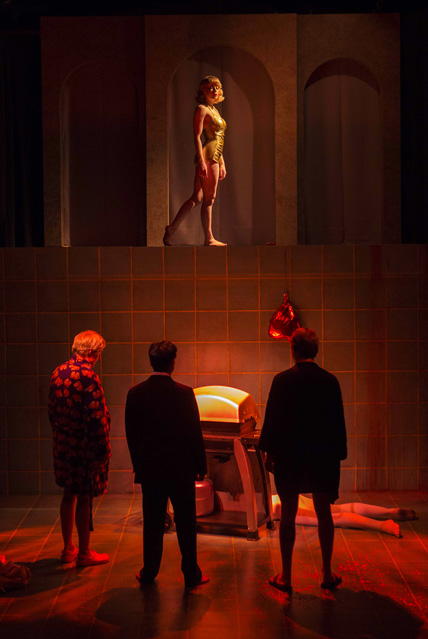 Joseph McGrath as Fitz, Eric Du as Burns, Ryan Parker Knox as Dunne, Matt Bowdren as Quinn and Grace Kirkpatrick as Penelope